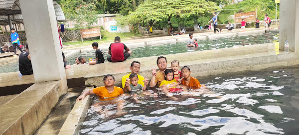 Galeri Foto Tes